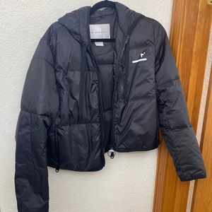 The Arrivals cropped puffer, medium black